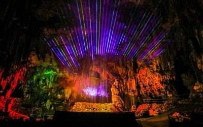 5 Reasons to Visit Majestic Caverns this Fall