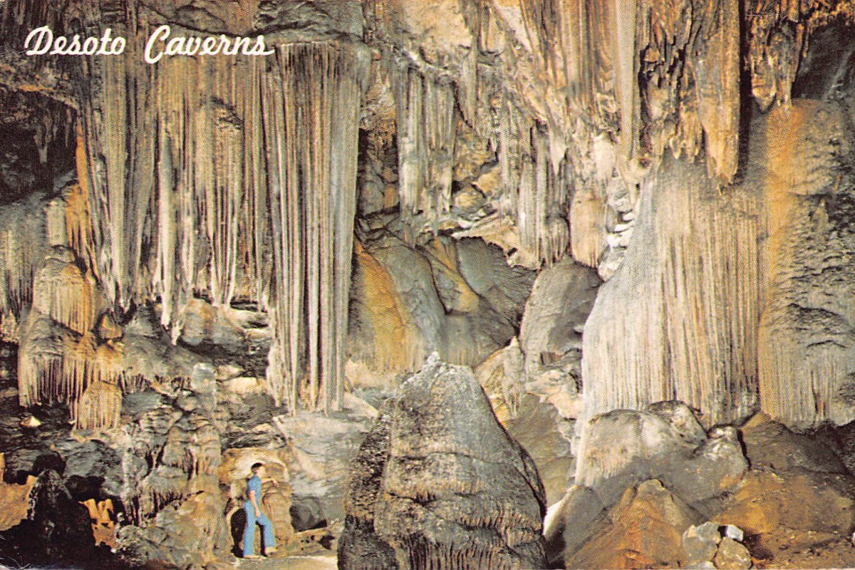 Post Card curtain area with Al