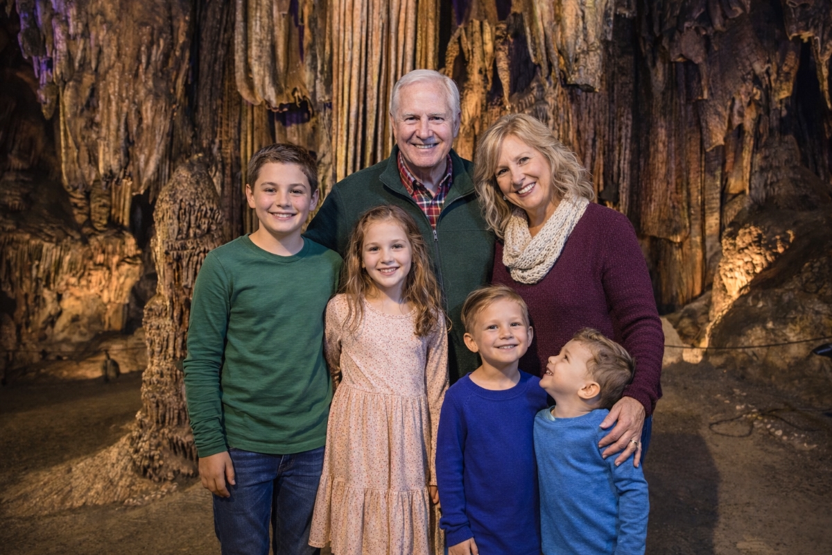 granparents_review_testimonial_majestic_Caverns_family
